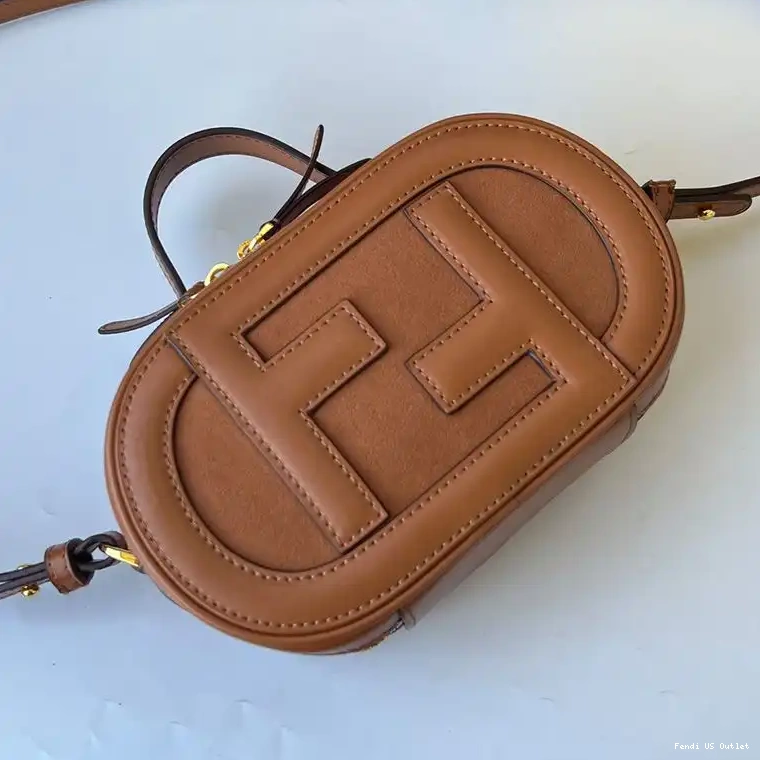 Vintage HOT Fendi Case Calf Brown O'Lock Camera Mini Leather In 0406